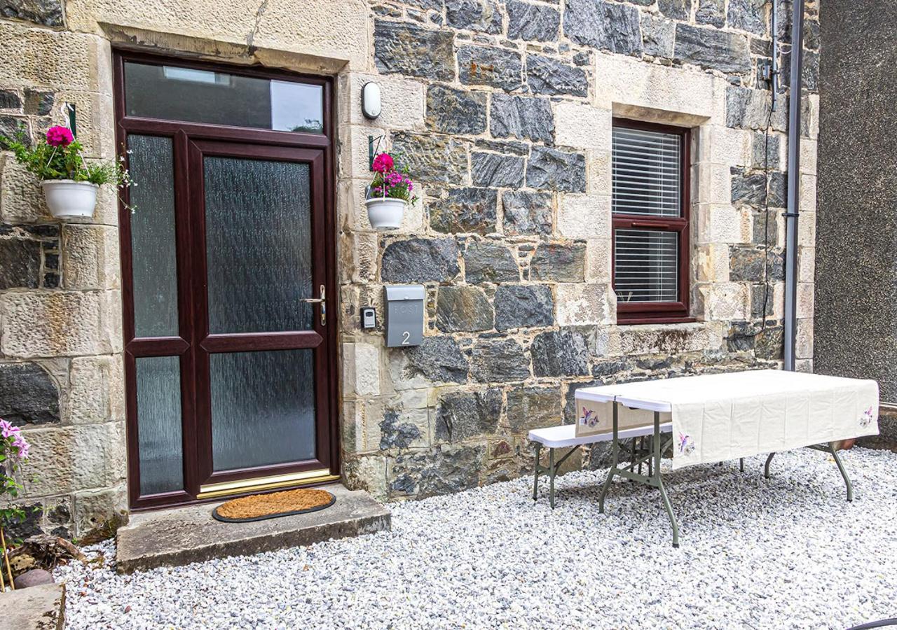 The Old Coach House Apartment Lochinver Exterior foto